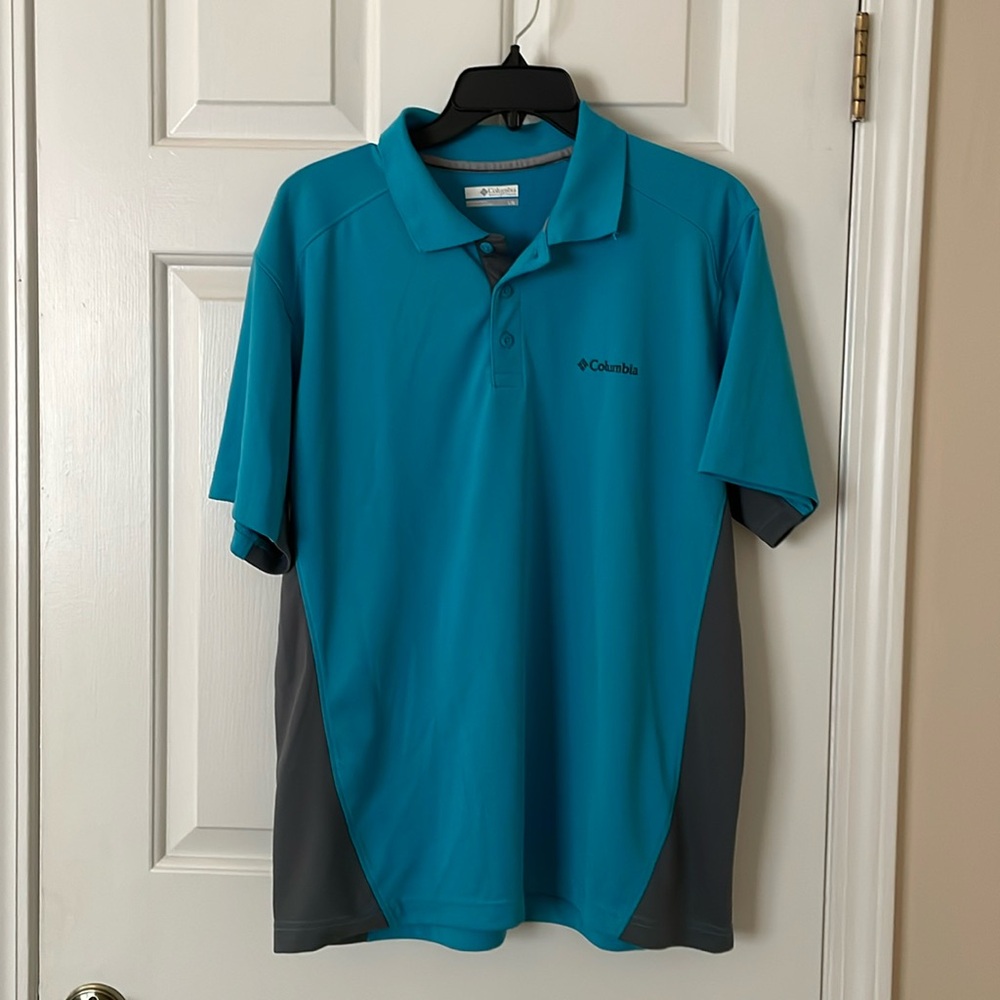Mens’s golf shirt